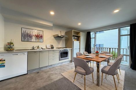 Photo of property in 146h Aro Street, Aro Valley, Wellington, 6021