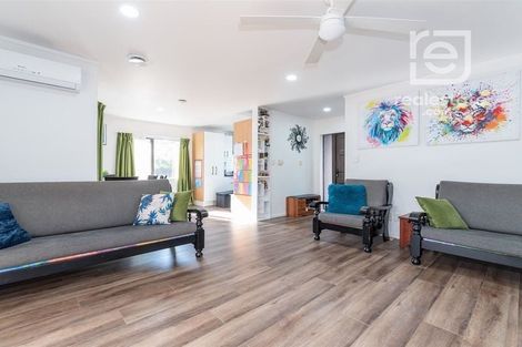 Photo of property in 3a Aotea Road, Glen Eden, Auckland, 0602