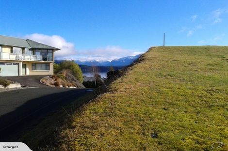 Photo of property in 19 Muriwai Drive, Manapouri, 9679