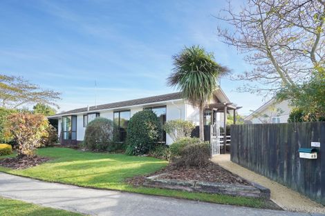 Photo of property in 49 Oldwood Street, Bishopdale, Christchurch, 8053