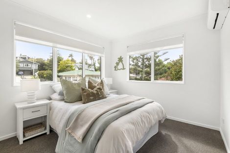 Photo of property in 30 Wyoming Avenue, Murrays Bay, Auckland, 0630