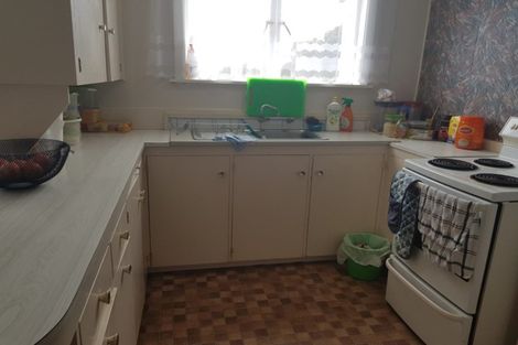 Photo of property in 1/69 College Road, Northcote, Auckland, 0627