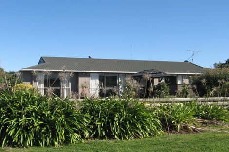 Photo of property in 8 Mahuri Street, Himatangi Beach, Foxton, 4891
