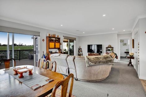 Photo of property in 11 High Street, Eltham, 4322