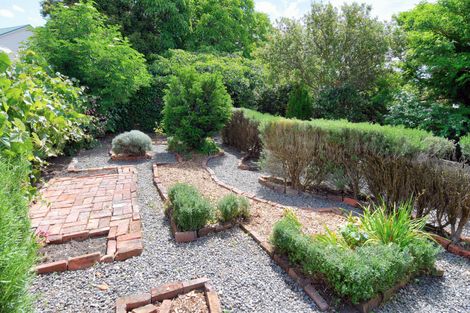 Photo of property in 11 Victoria Street, Masterton, 5810