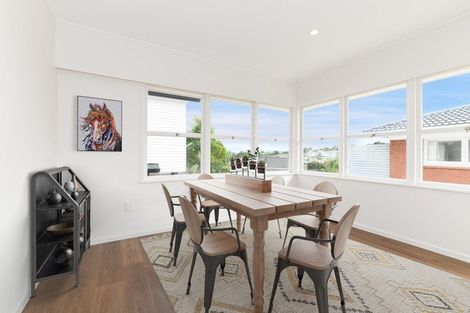 Photo of property in 8 Jeff Place, Howick, Auckland, 2014