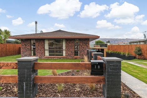Photo of property in 18 Arnott Street, Alexandra, 9320