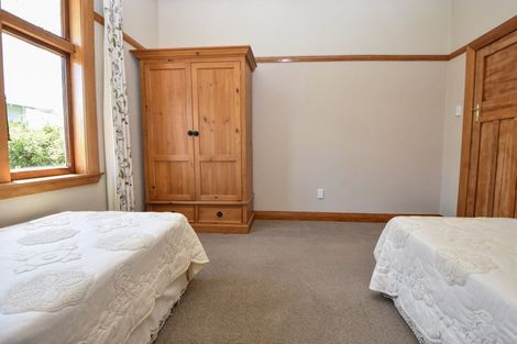 Photo of property in 12 Garrison Street, Carterton, 5713