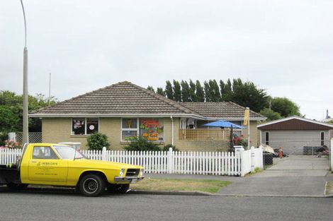 Photo of property in 181 Saint Johns Street, Bromley, Christchurch, 8062