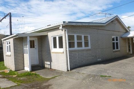 Photo of property in 1/12 Beauchamp Street, Tawa, Wellington, 5028