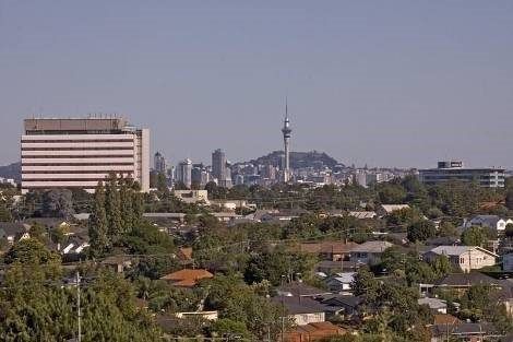 Photo of property in 1/24 Gordon Avenue, Milford, Auckland, 0620