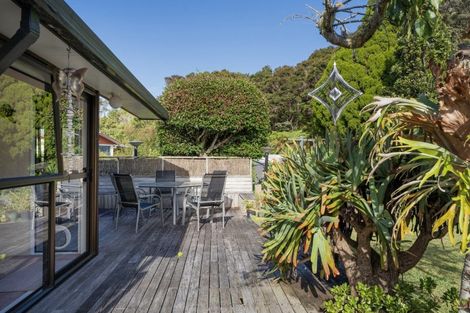 Photo of property in 28 Centennial Drive, Whitianga, 3510