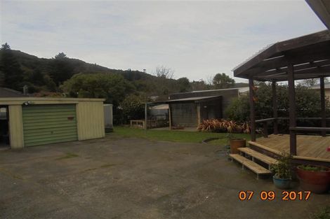 Photo of property in 67 Peel Place, Wainuiomata, Lower Hutt, 5014