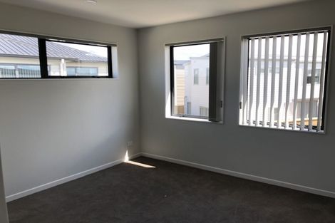 Photo of property in 150 Hobsonville Road, Hobsonville, Auckland, 0618