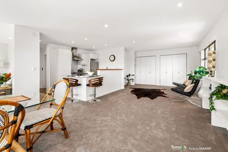 Photo of property in 3/14 Oriental Terrace, Oriental Bay, Wellington, 6011