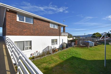 Photo of property in 129 Tomahawk Road, Andersons Bay, Dunedin, 9013