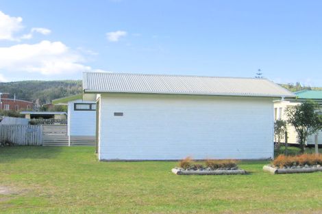 Photo of property in 208 Barrowclough Road, Whangamata, 3620