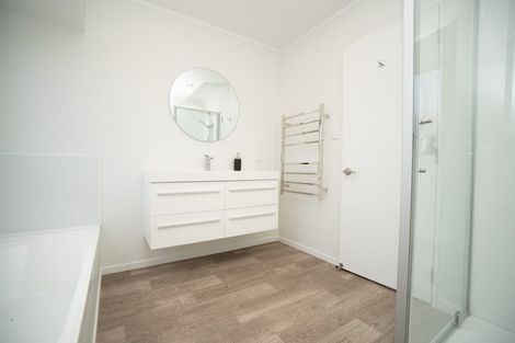 Photo of property in 25 Dalfield Place, Highbury, Palmerston North, 4412