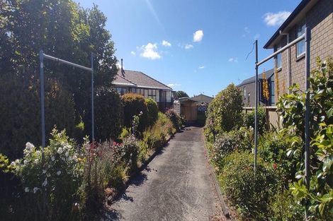 Photo of property in 10 Beaufield Lane, Te Atatu Peninsula, Auckland, 0610
