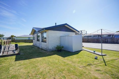 Photo of property in 39 Chesney Place, Heidelberg, Invercargill, 9812