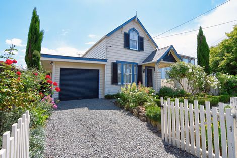 Photo of property in 11 Victoria Street, Masterton, 5810