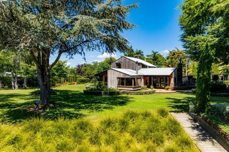 Photo of property in 16 Miller Street, Otane, 4202