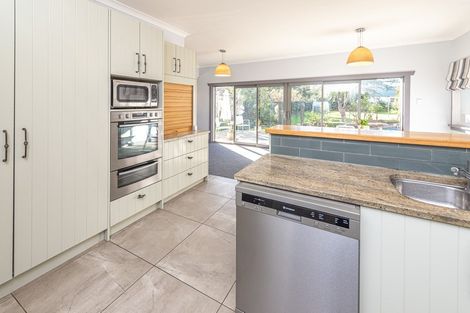 Photo of property in 68 Oakland Avenue, Saint Johns Hill, Whanganui, 4500