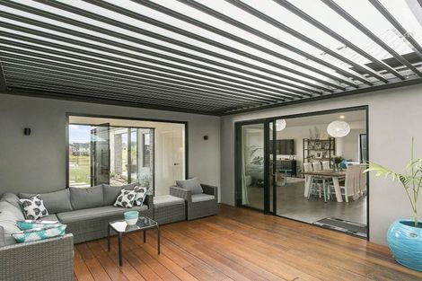 Photo of property in 5 Alan Livingston Drive, Cambridge, 3434