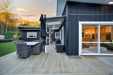 Photo of property in 14a Clawton Street, Westown, New Plymouth, 4310