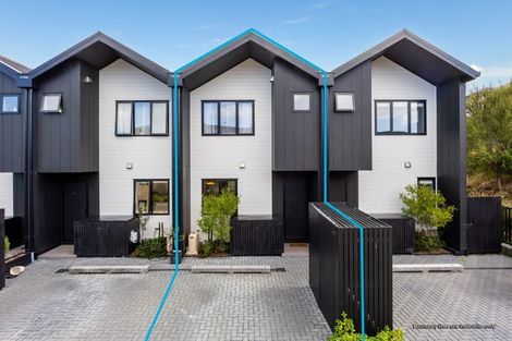 Photo of property in 2d Nerita Place, Long Bay, Auckland, 0630