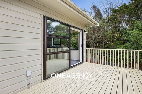Photo of property in 27a Shackle Lane, Whitby, Porirua, 5024