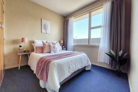 Photo of property in 4/98 Mathesons Road, Phillipstown, Christchurch, 8011