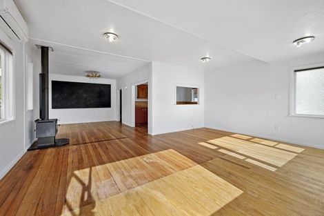 Photo of property in 11 Cornwall Street, Brooklands, New Plymouth, 4310