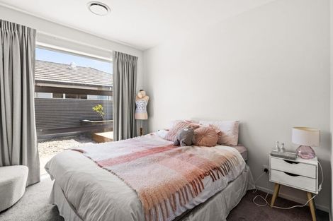 Photo of property in 33a O'dowd Road, Taradale, Napier, 4112