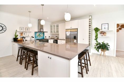 Photo of property in 32 Noakes Hill Road, Puhoi, Warkworth, 0994