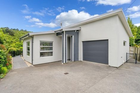 Photo of property in 65 Plateau Road, Te Marua, Upper Hutt, 5018