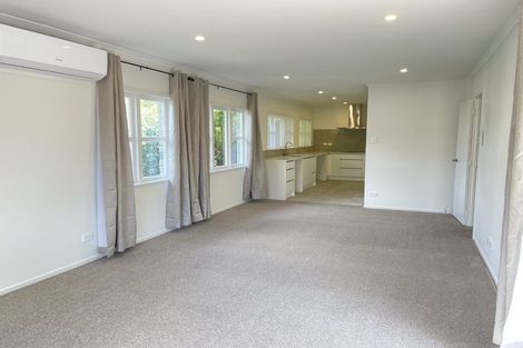 Photo of property in 8 Cardiff Street, Pukekohe, 2120