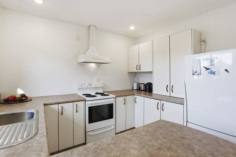 Photo of property in 17o Matawai Close, Rangiora, 7400