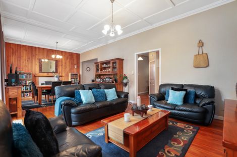 Photo of property in 46 Thames Road, Paeroa, 3600