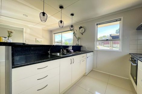 Photo of property in 35f Clearmont Crescent, Blagdon, New Plymouth, 4310