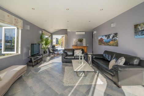 Photo of property in 17 Hahei Beach Road, Hahei, Whitianga, 3591