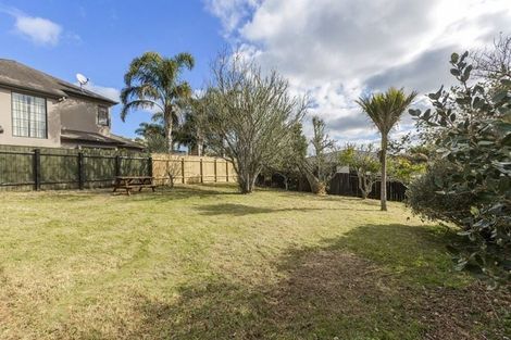Photo of property in 28 James Street, Bayview, Auckland, 0629