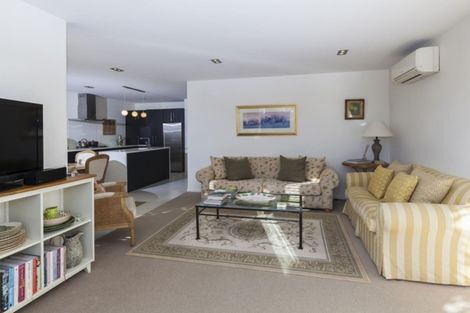 Photo of property in 11a Pavilion Crescent, Hillmorton, Christchurch, 8024