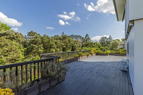 Photo of property in 35 Jadewynn Drive, Massey, Auckland, 0614
