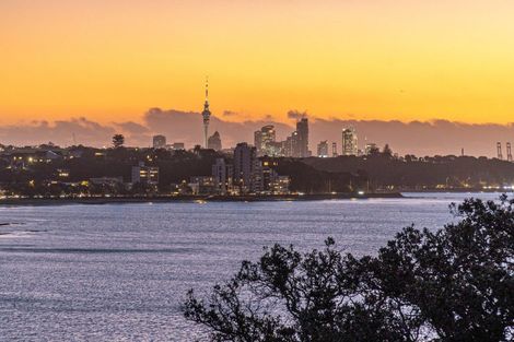 Photo of property in 23 Cliff Road, Saint Heliers, Auckland, 1071
