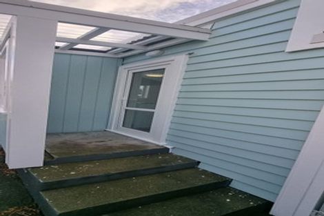 Photo of property in 5 Bay Drive, Titahi Bay, Porirua, 5022