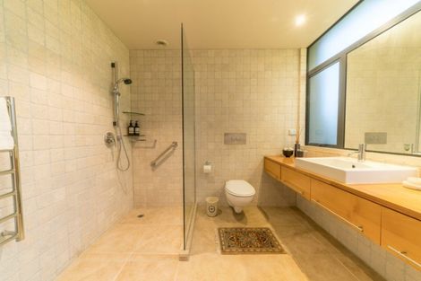 Photo of property in 1 Waimana Place, Wanaka, 9305