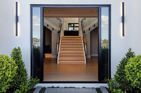 Photo of property in 112 Arran Point Parade, Orewa, 0931