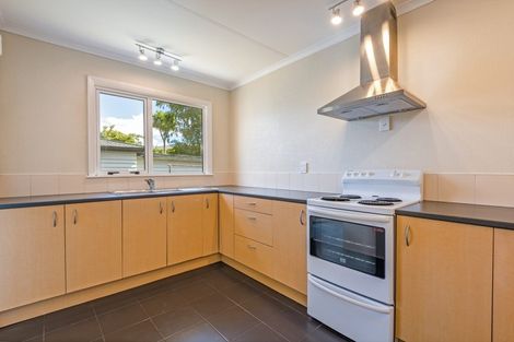Photo of property in 27a Churchill Avenue, Hokowhitu, Palmerston North, 4410