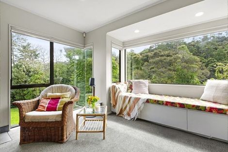 Photo of property in 126 Lynn Road, Bayview, Auckland, 0629